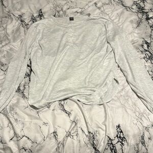 Women’s SHEIN top